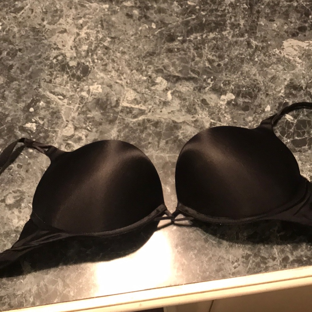 36c Victoria Secret Plunge push up bra❤️❤️